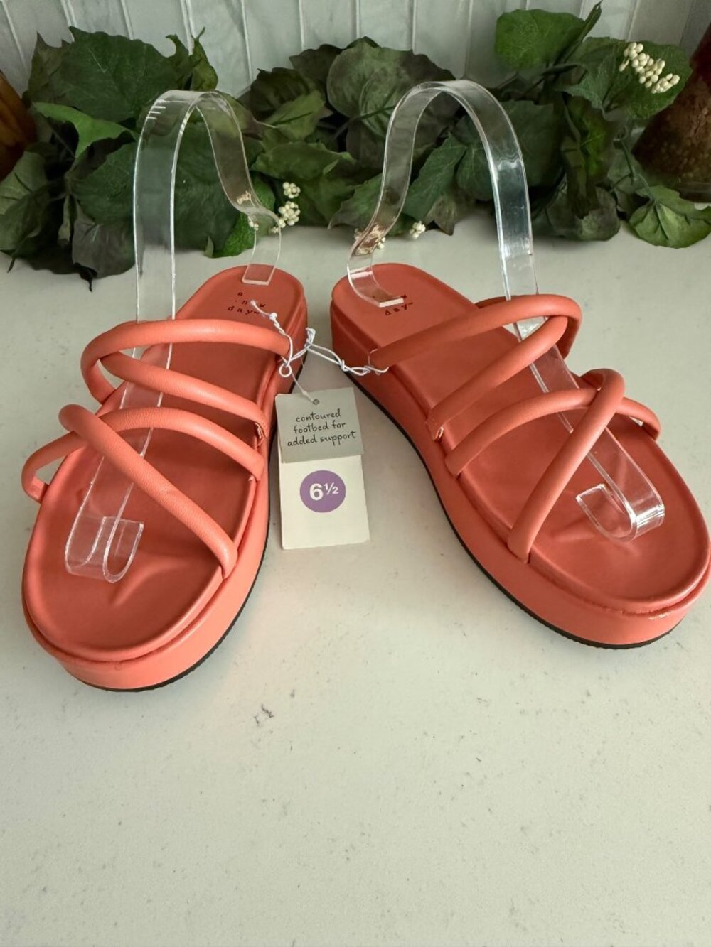 A New Day Coral Strappy Sandals With Contoured Footbed Size 6.5